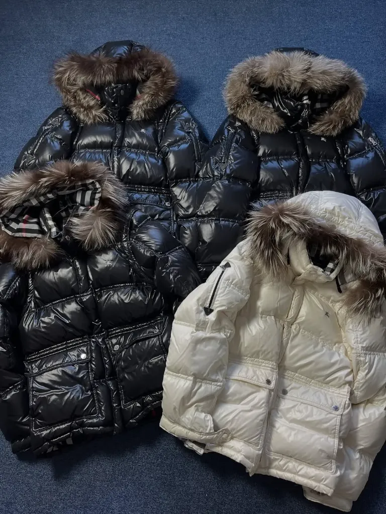Burberry Jackets 🧥 (Black, SMALL)